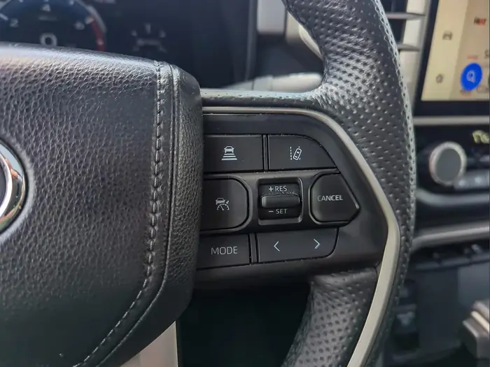 2025 Toyota Tundra 4x4 Crewmax Limited — photo 16
