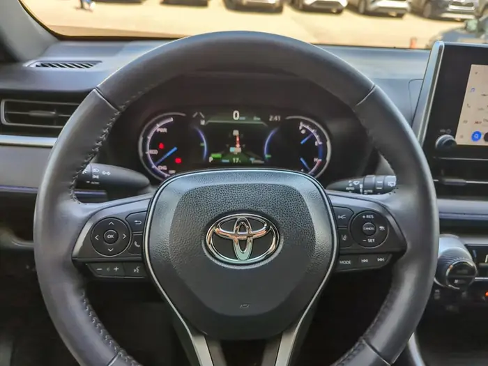 2023 Toyota RAV4 Hybrid SE AWD — photo 14