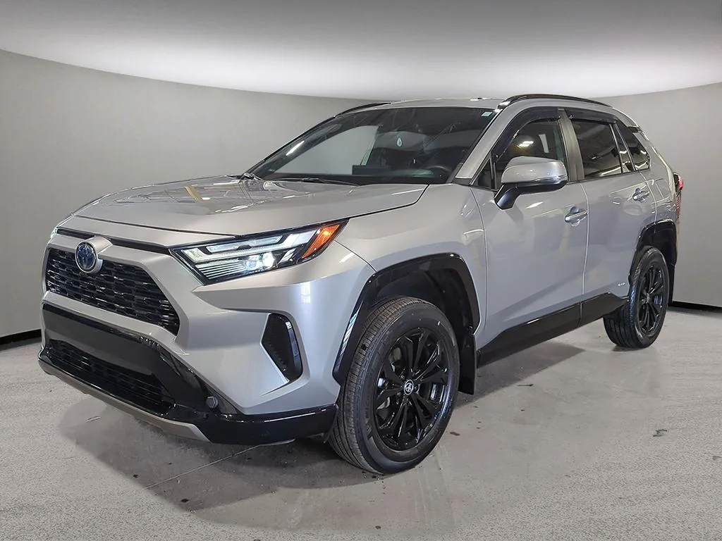 2023 Toyota RAV4 Hybrid SE AWD — photo 1
