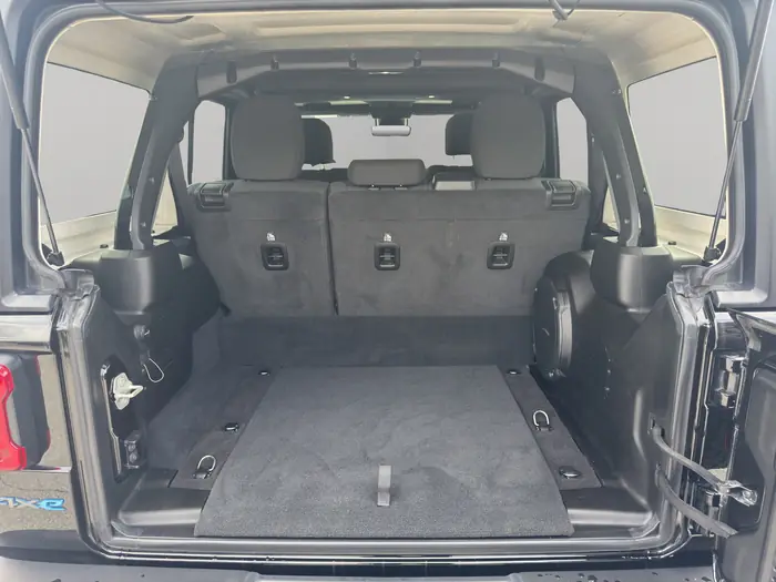 2024 Jeep Wrangler 4xe Rubicon 4 Door 4x4 — photo 8
