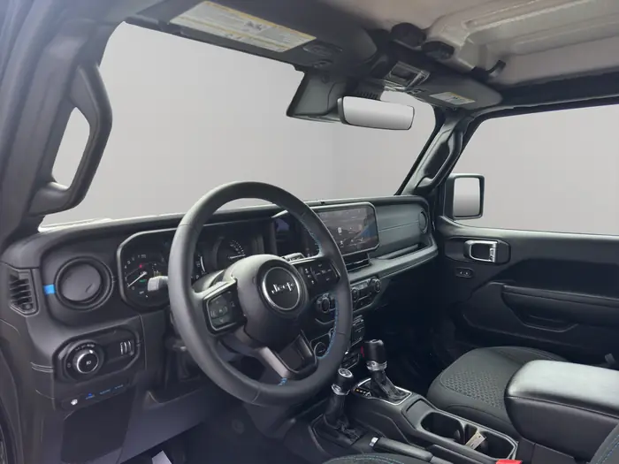 2024 Jeep Wrangler 4xe Rubicon 4 Door 4x4 — photo 11
