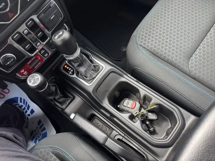 2024 Jeep Wrangler 4xe Rubicon 4 Door 4x4 — photo 15