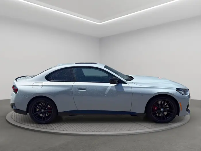 2024 BMW 2 Series M240i xDrive Coupe — photo 4