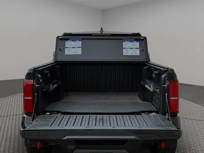 2024 Toyota Tacoma 4x4 Double Cab Auto SB Hybrid — photo 6