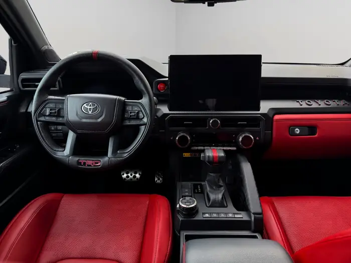 2024 Toyota Tacoma 4x4 Double Cab Auto SB Hybrid — photo 10