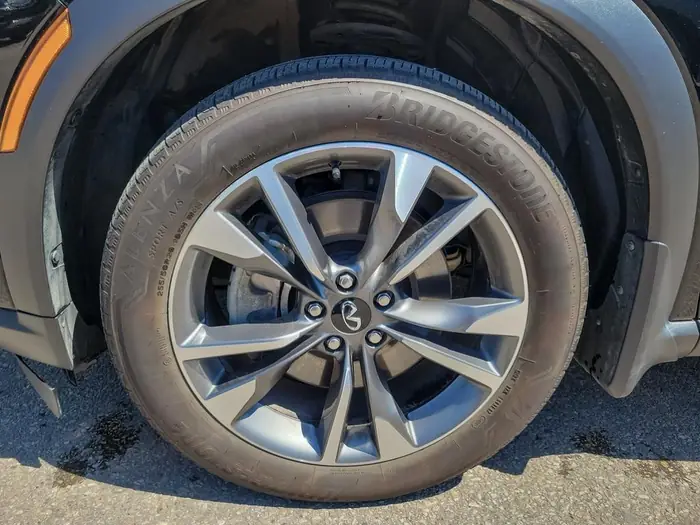 2025 INFINITI QX60 LUXE AWD — photo 6