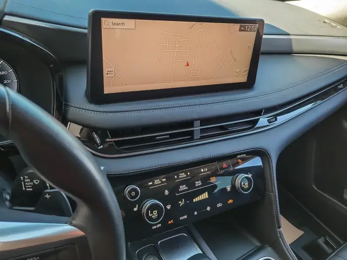 2025 INFINITI QX60 LUXE AWD — photo 18