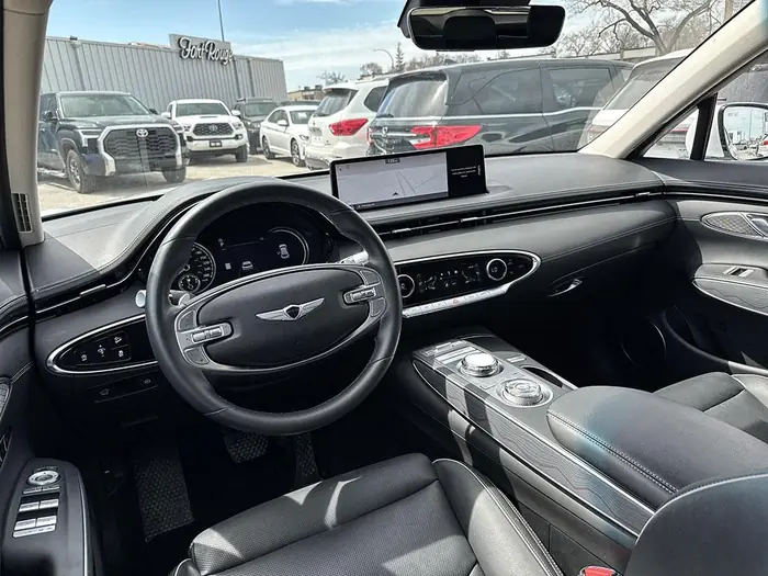 2025 Genesis GV70 2.5T Advanced Plus AWD — photo 14