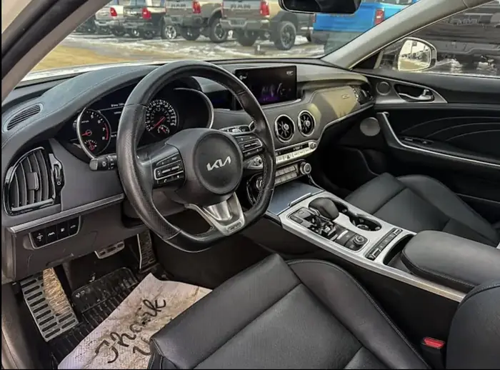 2023 Kia Stinger GT Limited AWD — photo 11