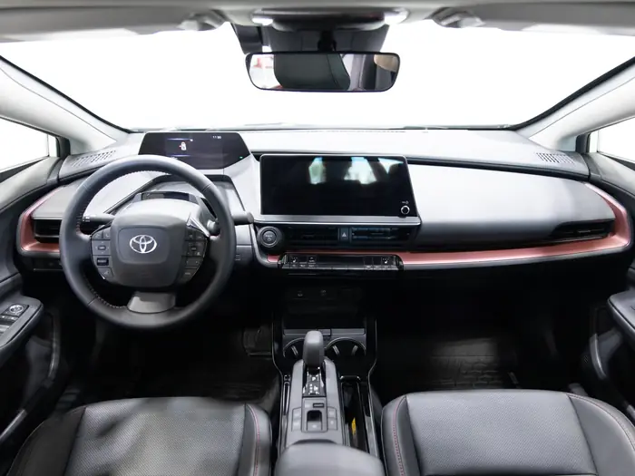 2025 Toyota Prius Plug-In Hybrid XSE Premium Auto — photo 20