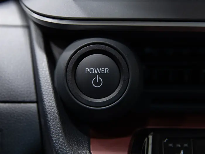2025 Toyota Prius Plug-In Hybrid XSE Premium Auto — photo 26