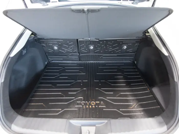2025 Toyota Prius Plug-In Hybrid XSE Premium Auto — photo 36