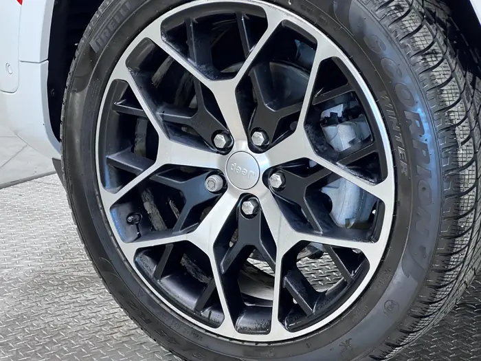 2023 Jeep Grand Cherokee 4xe Summit Reserve 4x4 — photo 10