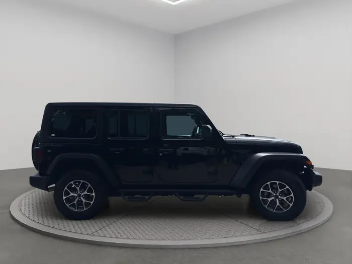 2024 Jeep Wrangler Sport S 4 Door 4x4 — photo 3