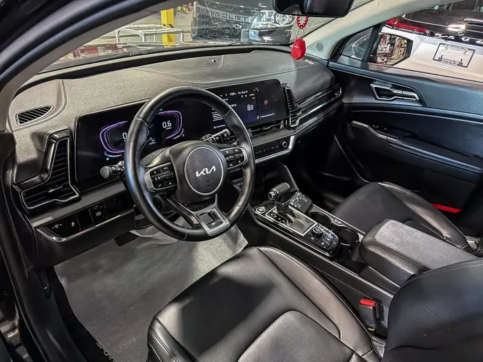 2024 Kia Sportage EX AWD — photo 13