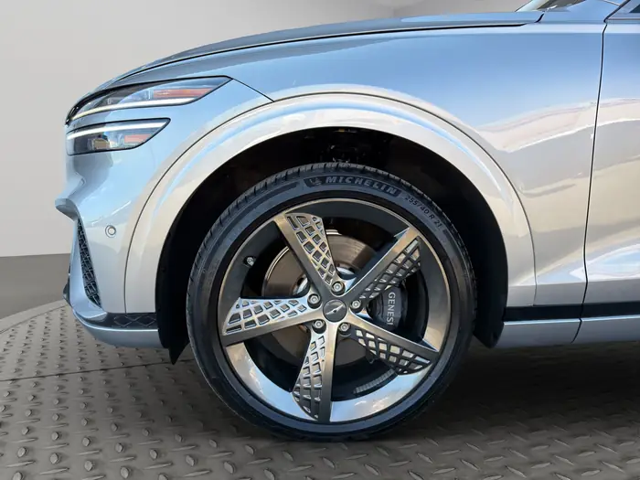 2024 Genesis GV70 3.5T Sport Plus w/LSD — photo 8