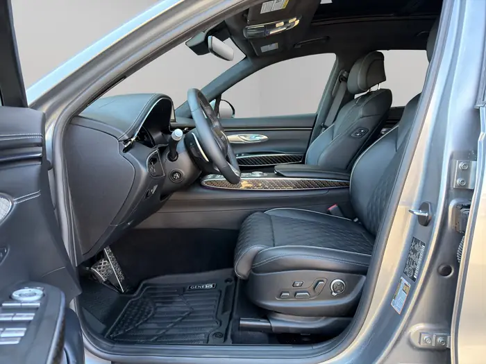 2024 Genesis GV70 3.5T Sport Plus w/LSD — photo 12