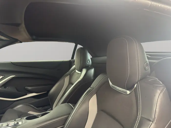 2023 Chevrolet Camaro 2dr Conv LT1 — photo 16