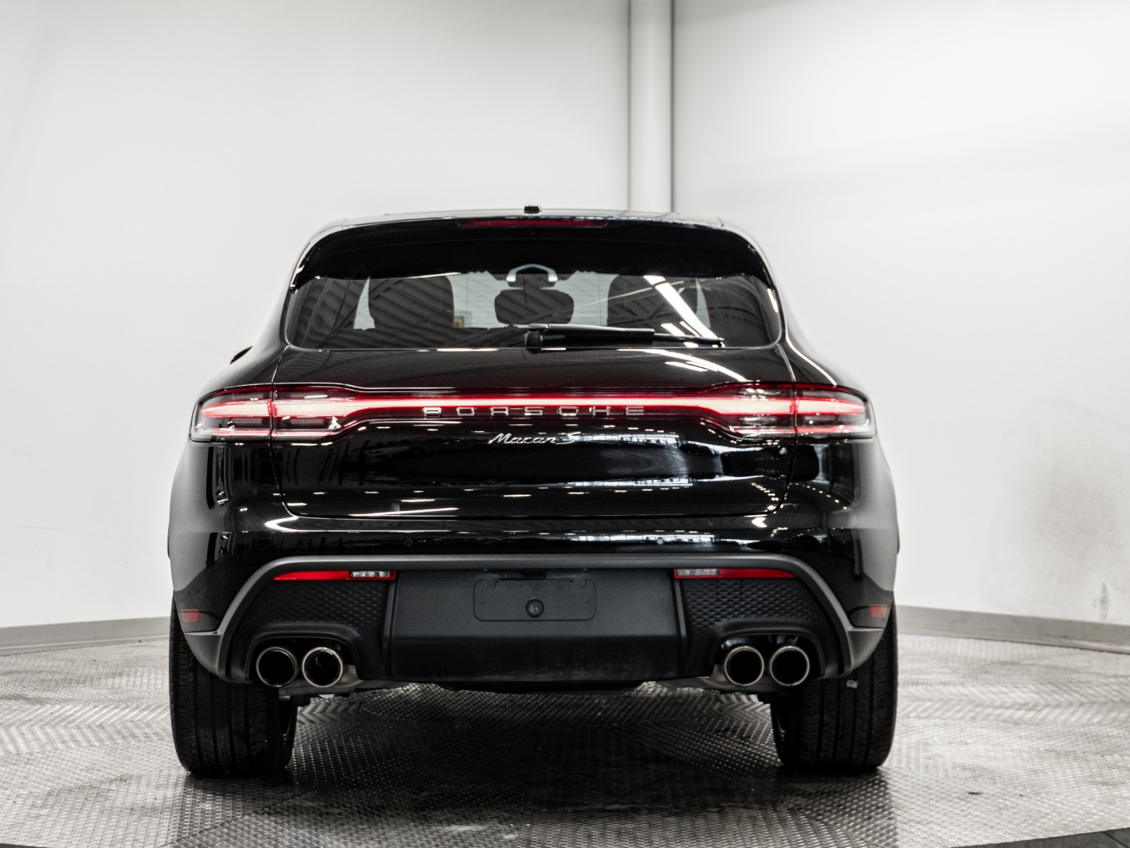2023 Porsche Macan S AWD — photo 6