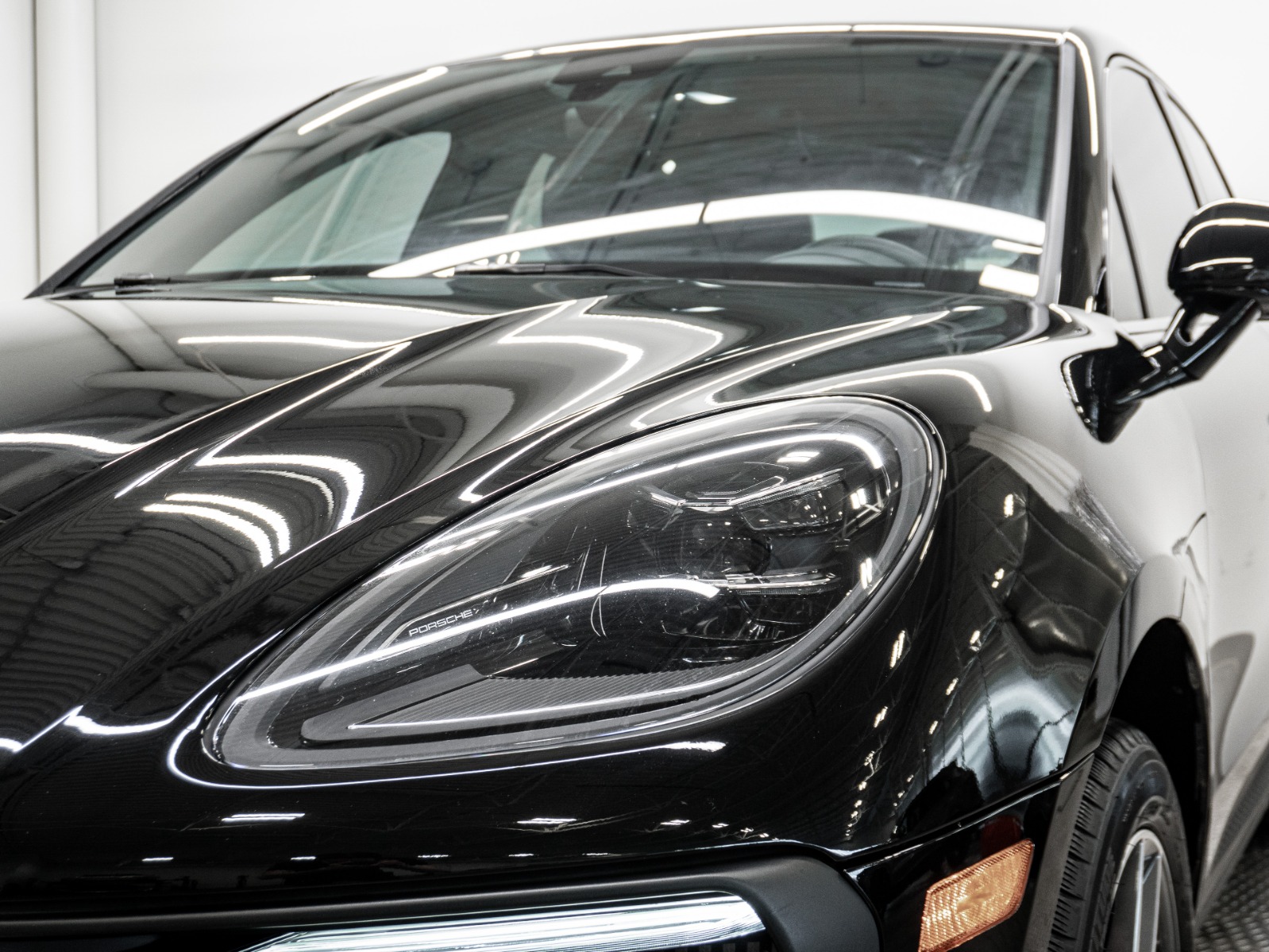 2023 Porsche Macan S AWD — photo 13