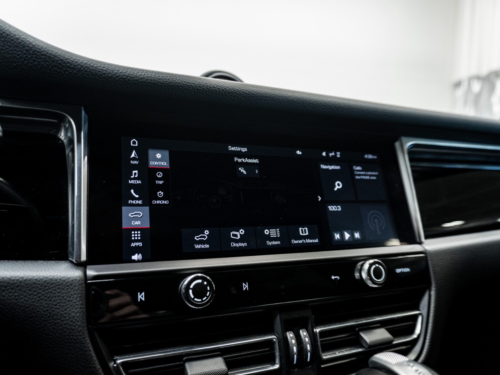 2023 Porsche Macan S AWD — photo 19