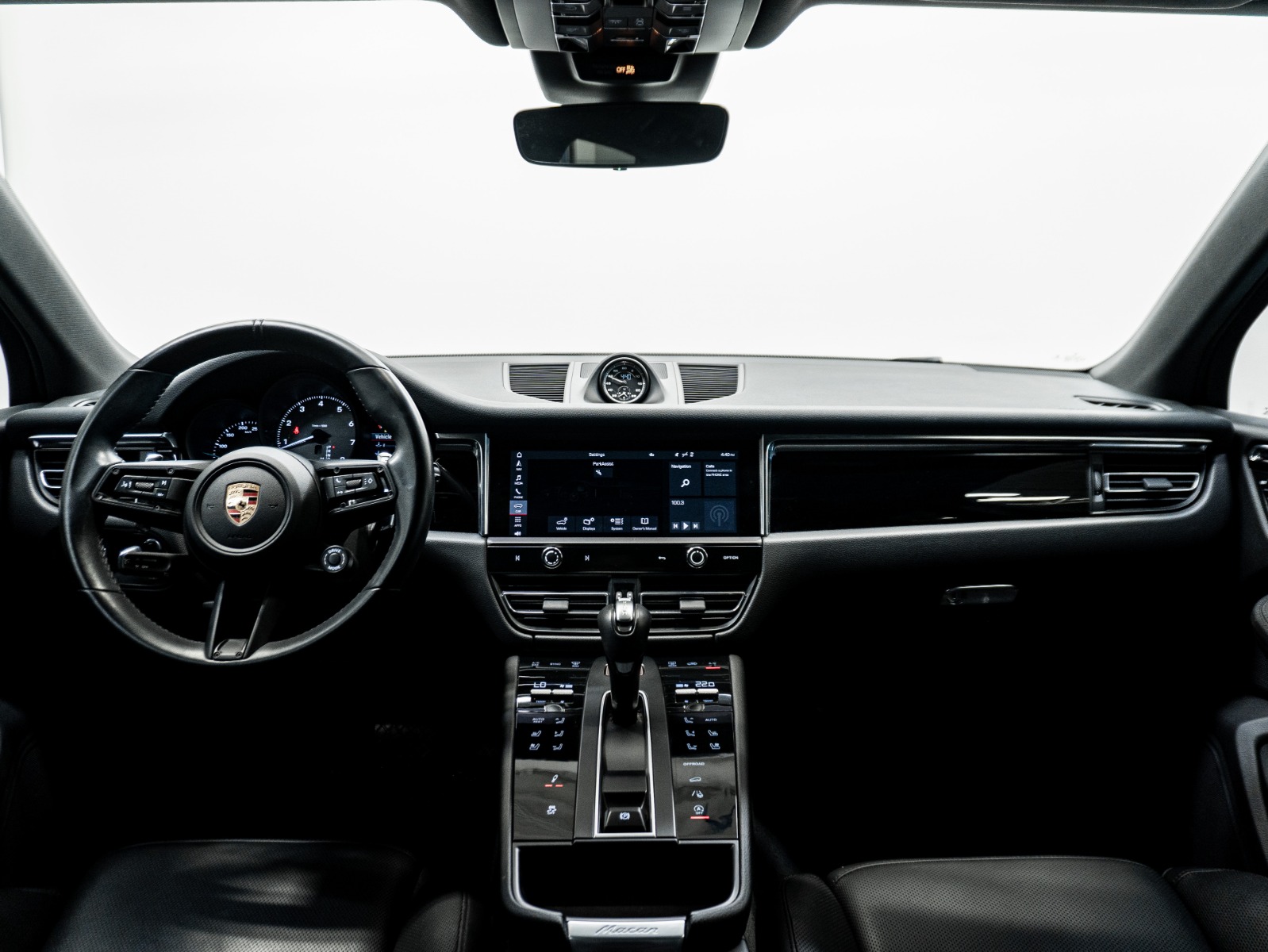 2023 Porsche Macan S AWD — photo 31