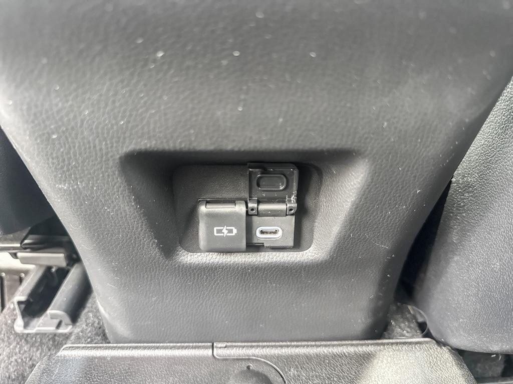 2025 Toyota RAV4 XLE AWD — photo 22