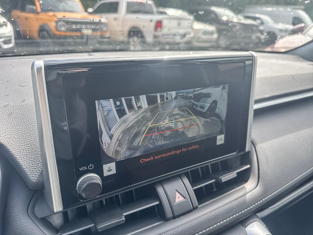 2025 Toyota RAV4 XLE AWD — photo 24