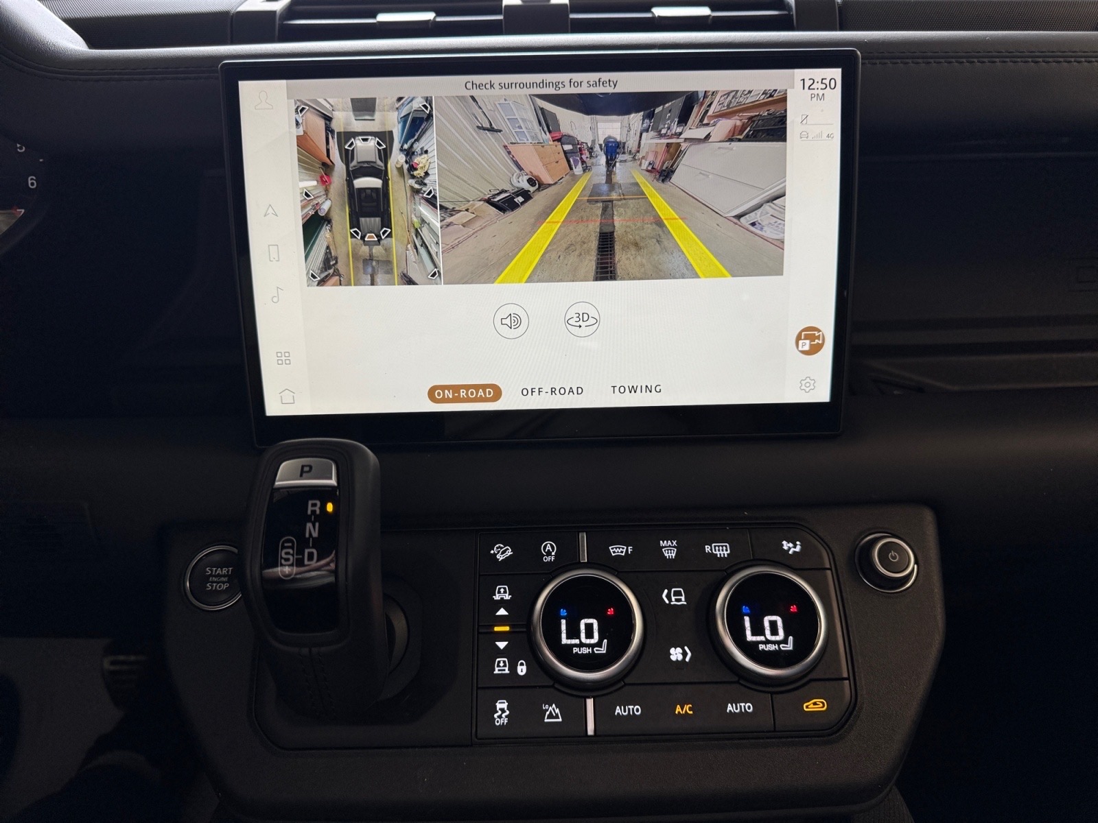 2024 Land Rover Defender 110 P525 V8 — photo 16
