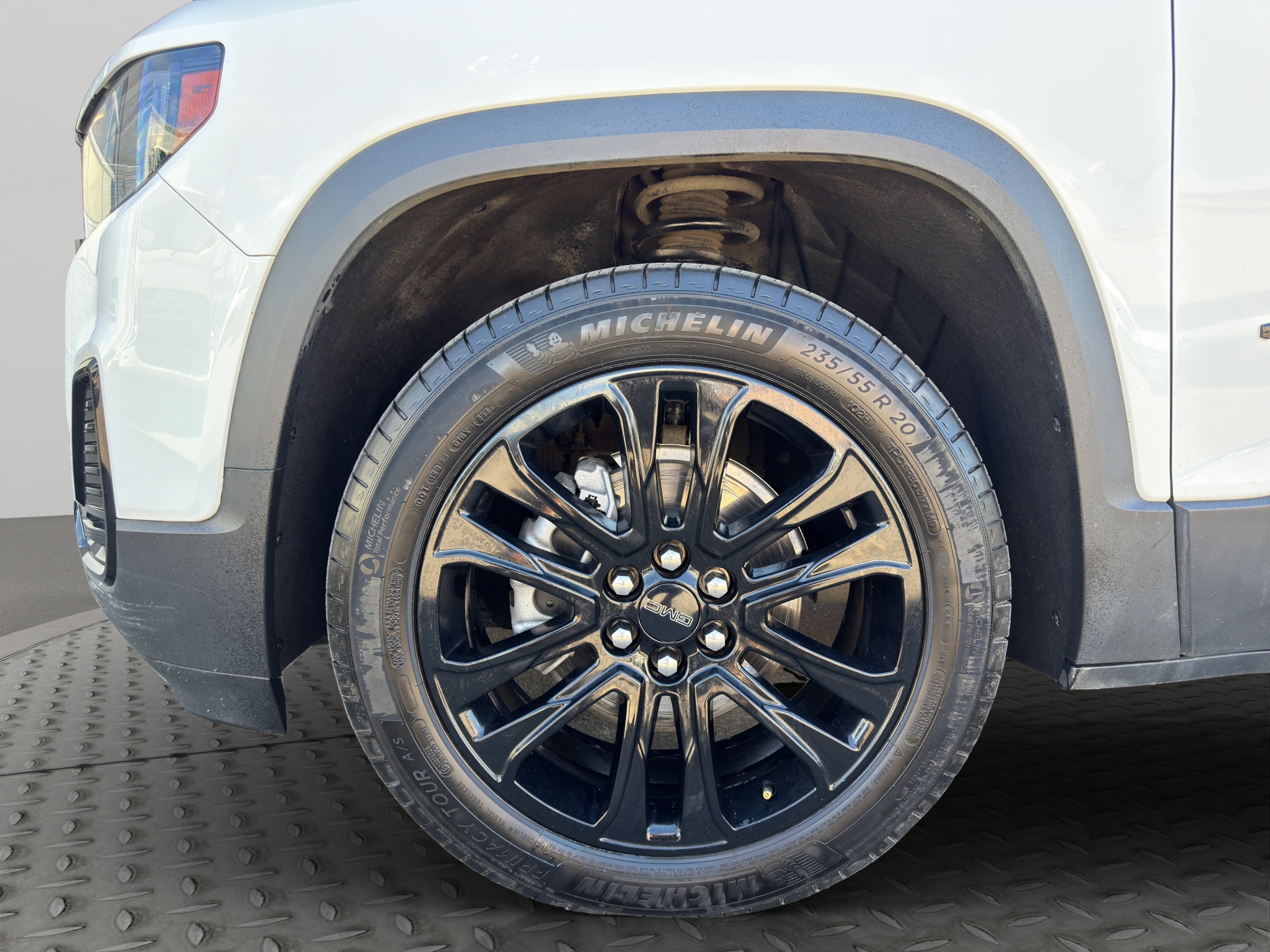 2023 GMC Acadia AWD 4dr SLE — photo 8