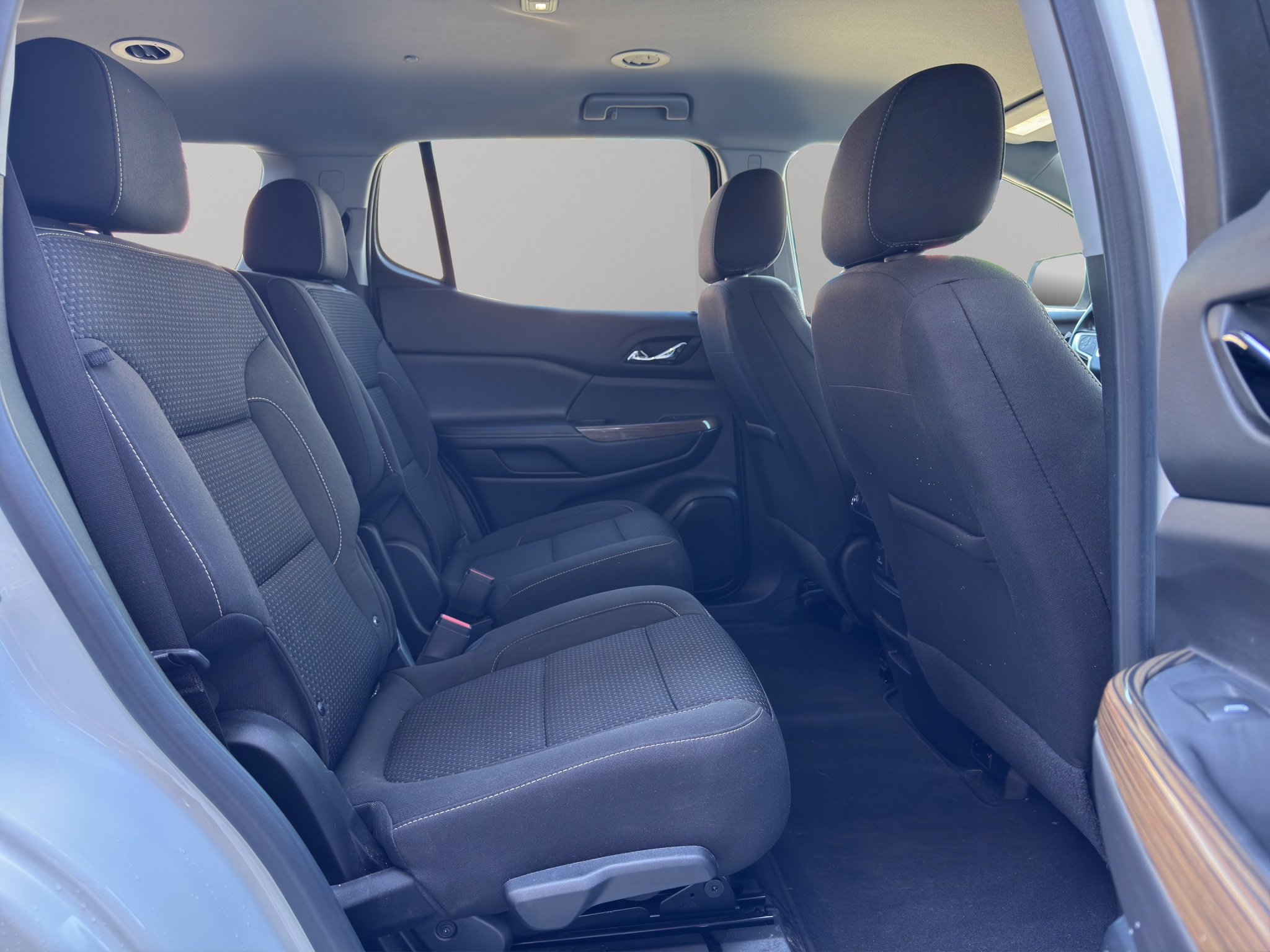 2023 GMC Acadia AWD 4dr SLE — photo 23