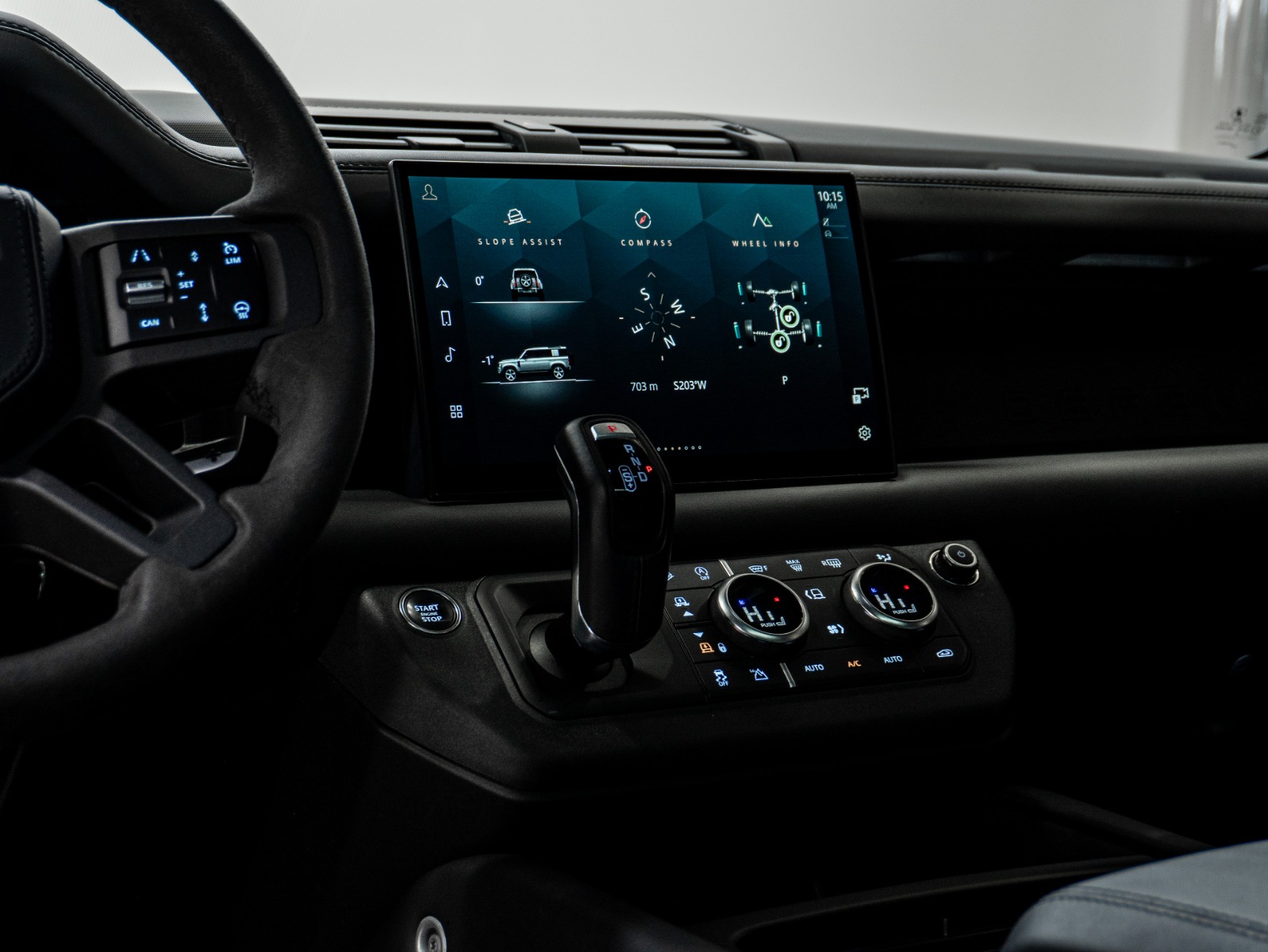 2023 Land Rover Defender 110 V8 AWD — photo 17