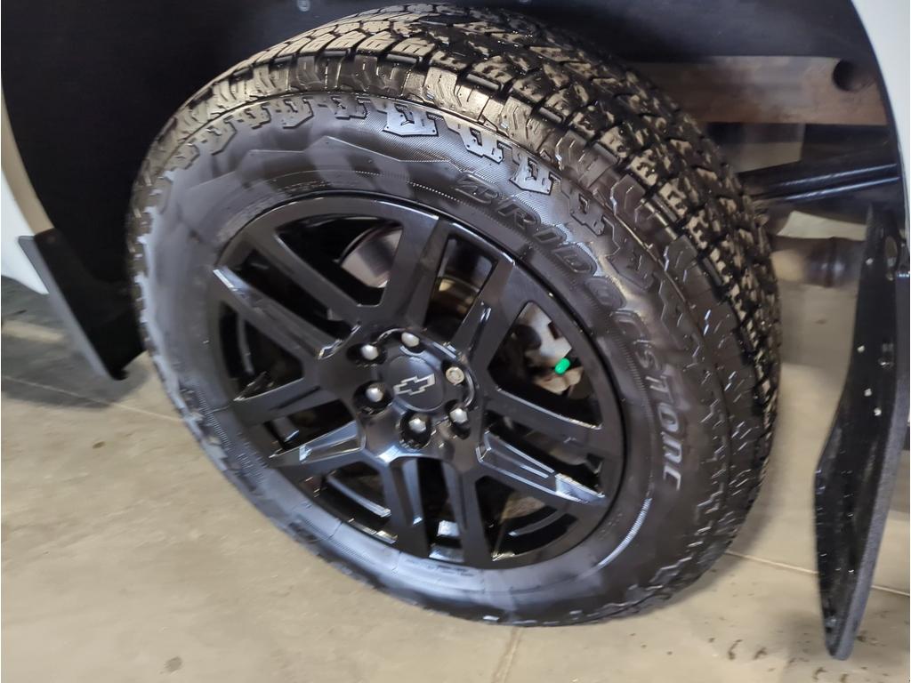 2021 Chevrolet Silverado 1500 4WD Crew Cab 147" RST — photo 6