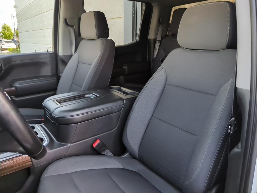 2021 Chevrolet Silverado 1500 4WD Crew Cab 147" RST — photo 23