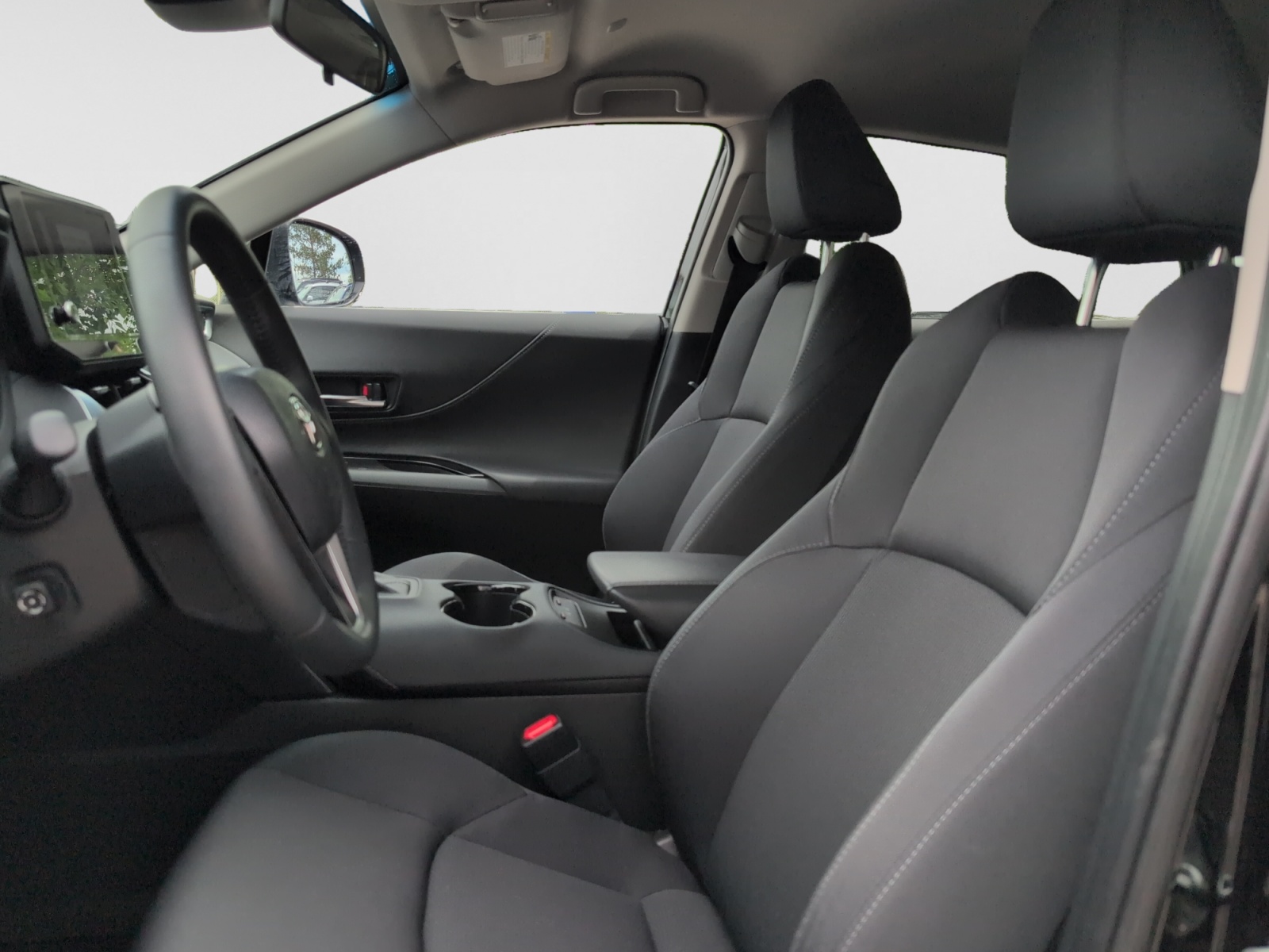 2024 Toyota Venza LE AWD — photo 10