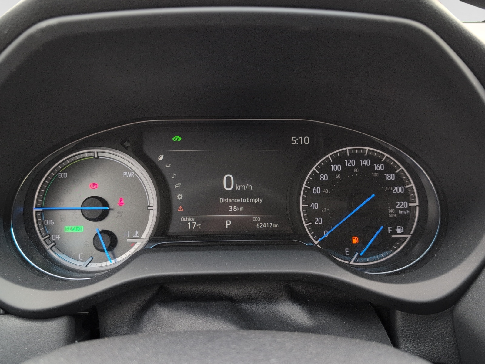2024 Toyota Venza LE AWD — photo 13