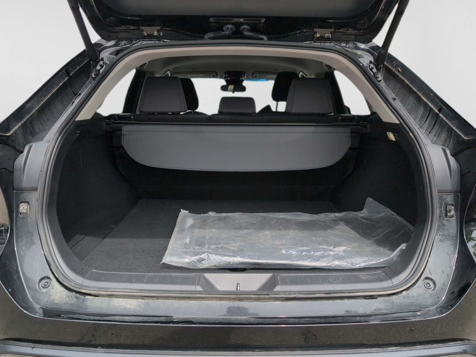 2024 Toyota Venza LE AWD — photo 22