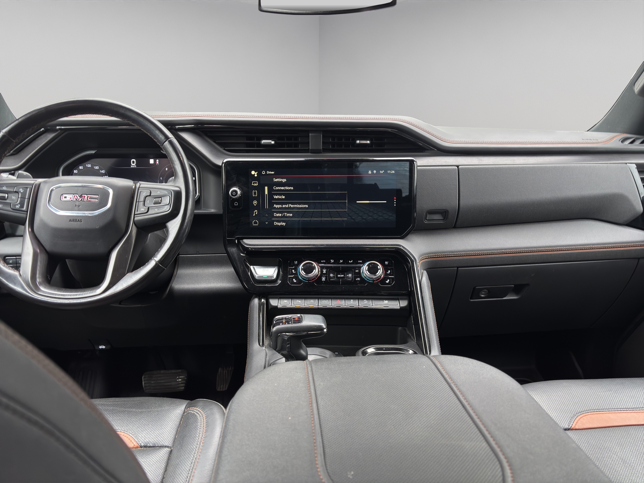 2023 GMC Sierra 1500 4WD Crew Cab 157" AT4 — photo 13