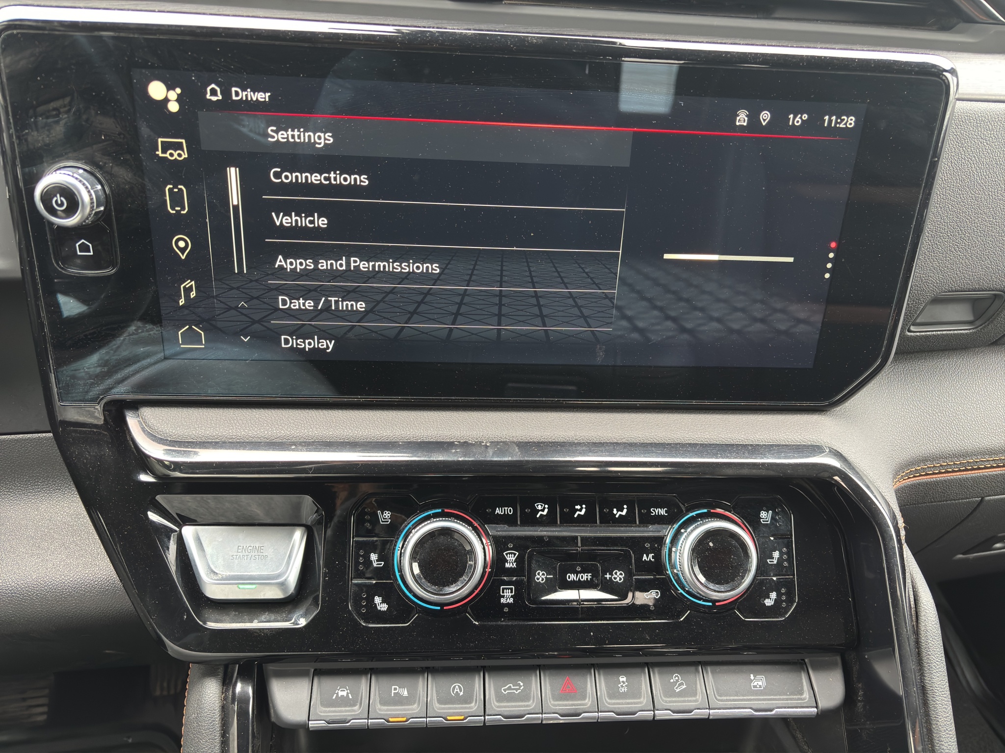 2023 GMC Sierra 1500 4WD Crew Cab 157" AT4 — photo 14