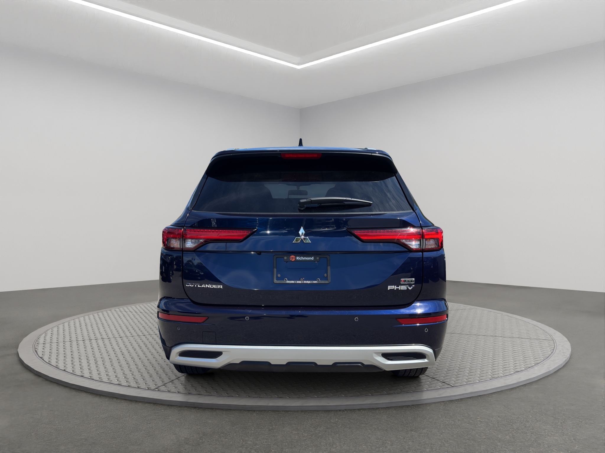2024 Mitsubishi Outlander Plug-In Hybrid SEL S-AWC — photo 5