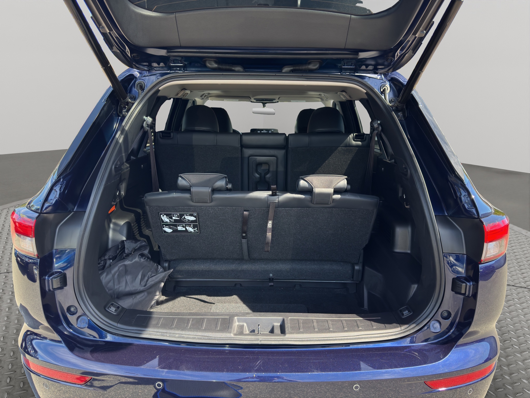 2024 Mitsubishi Outlander Plug-In Hybrid SEL S-AWC — photo 8
