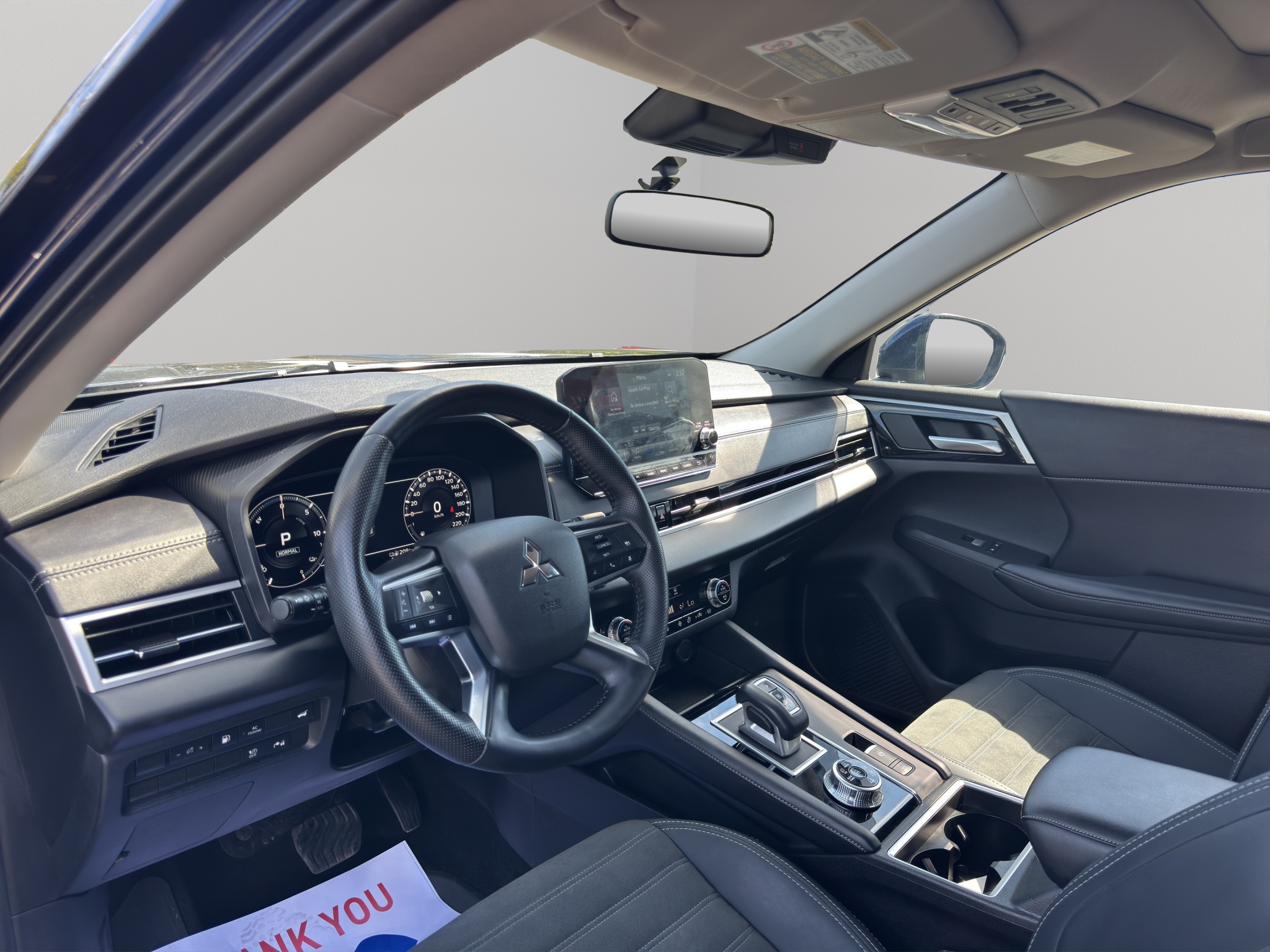 2024 Mitsubishi Outlander Plug-In Hybrid SEL S-AWC — photo 11