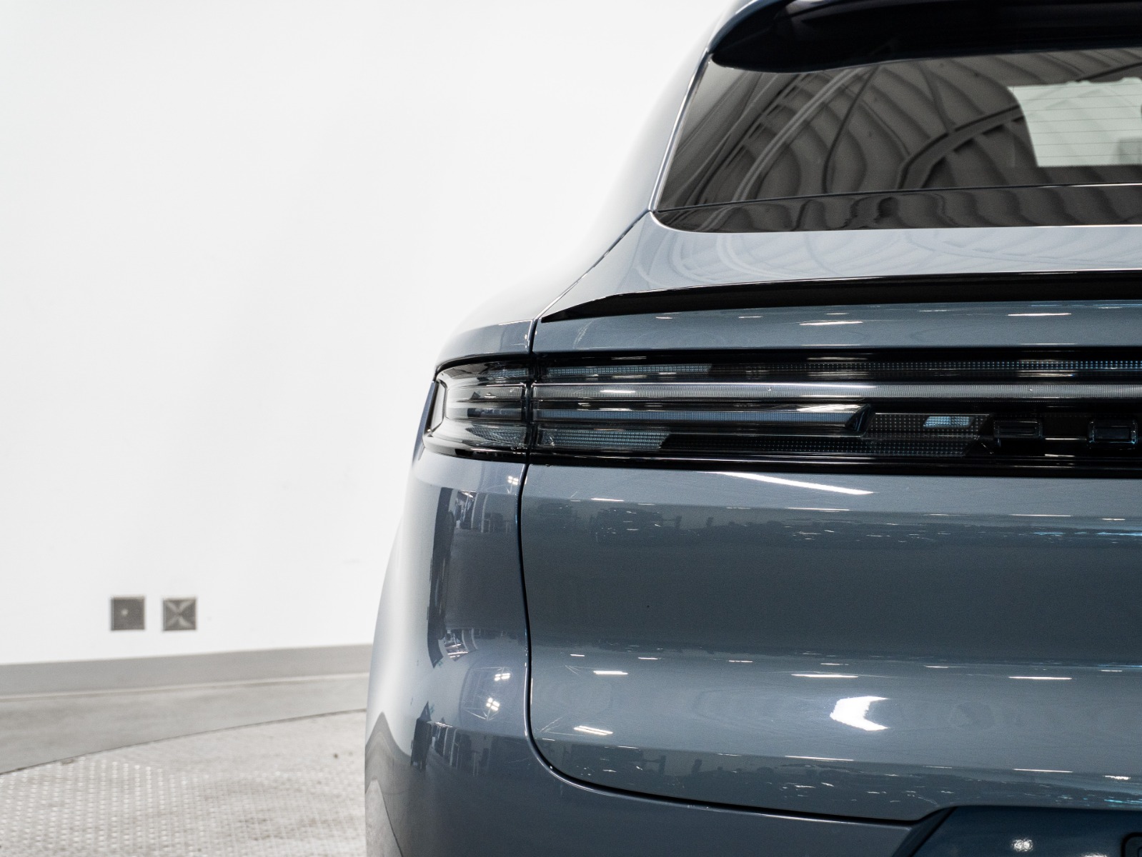 2024 Porsche Cayenne S Coupe AWD — photo 12