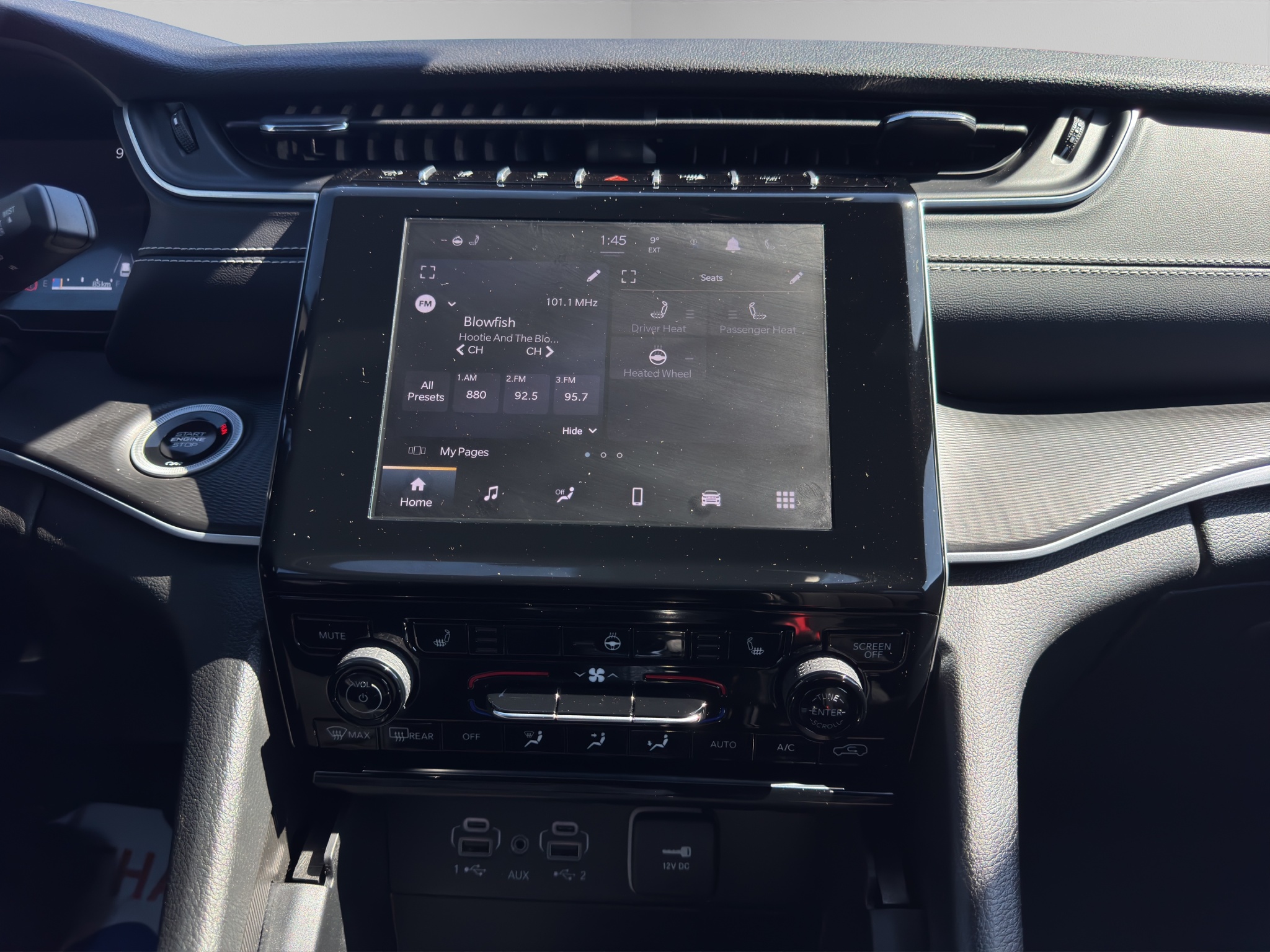 2024 Jeep Grand Cherokee Laredo 4x4 — photo 16