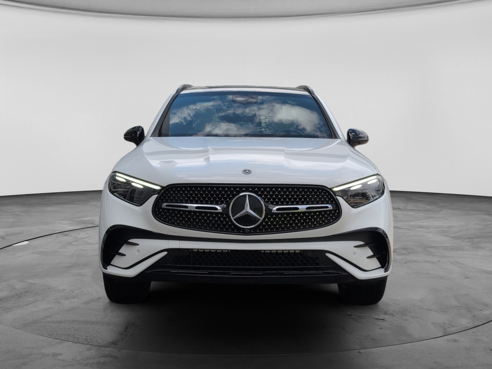 2024 Mercedes-Benz GLC GLC 300 4MATIC SUV — photo 2