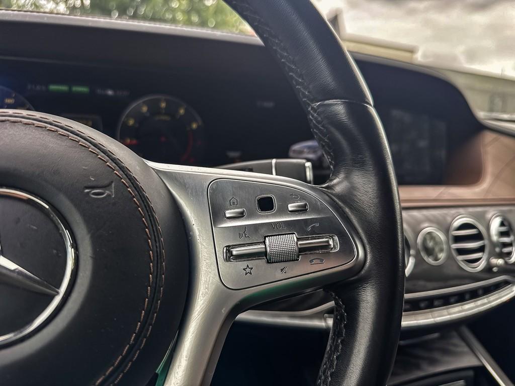 2020 Mercedes-Benz S-Class S 560e Sedan — photo 16