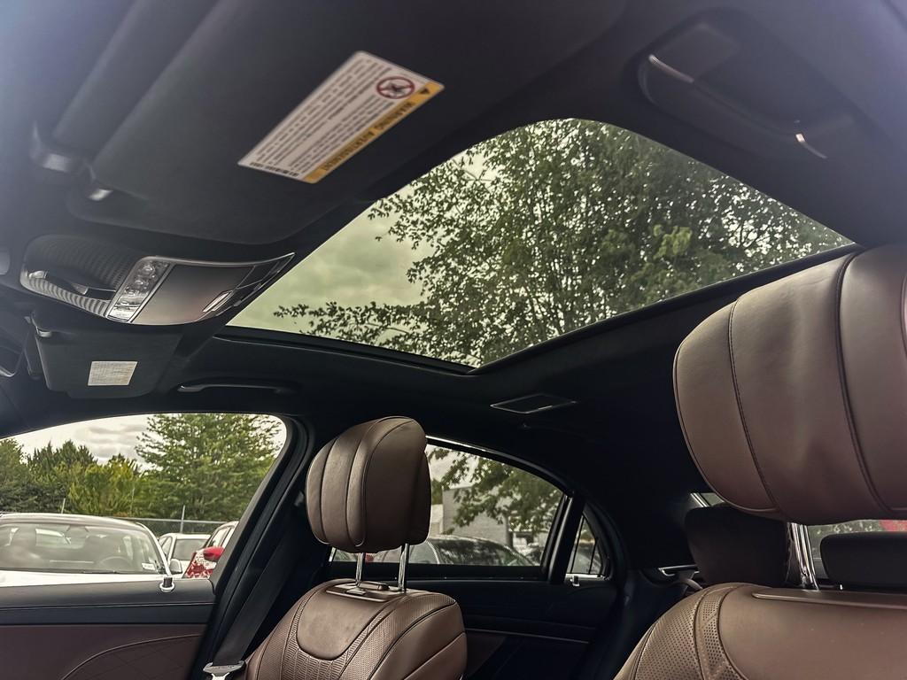 2020 Mercedes-Benz S-Class S 560e Sedan — photo 21