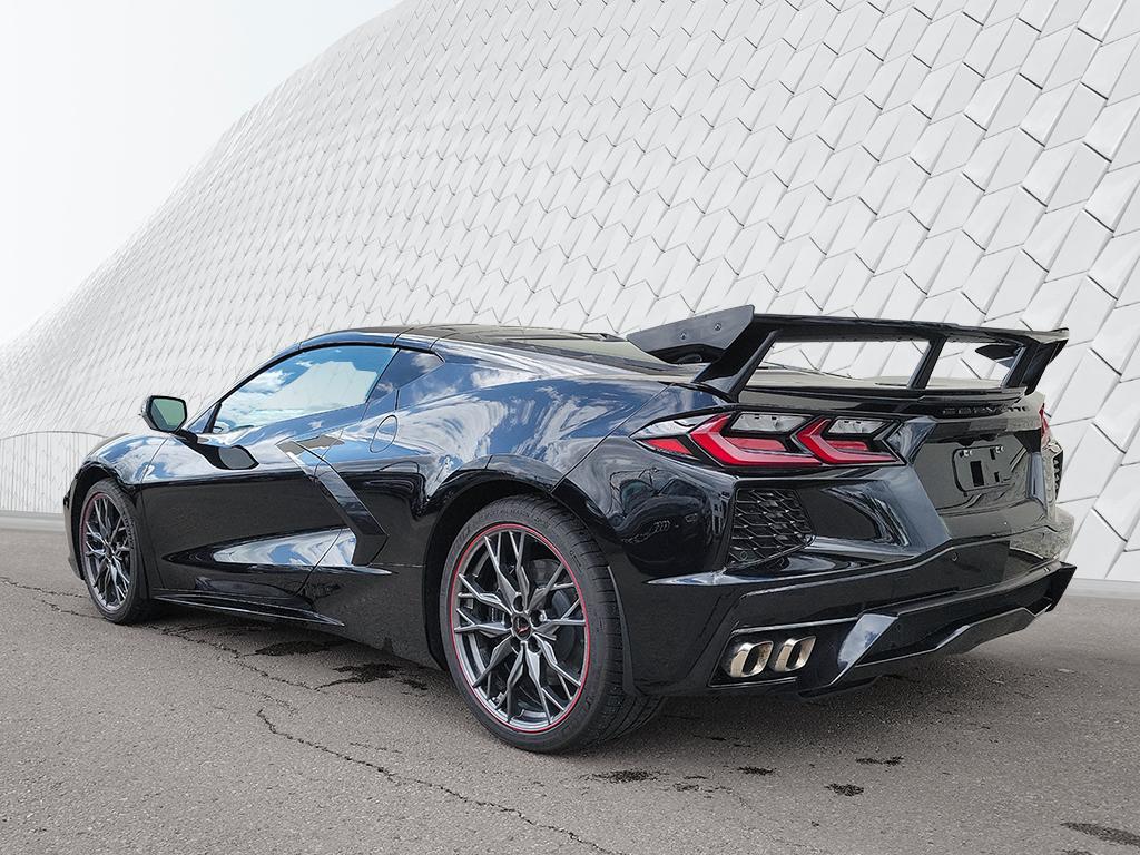 2025 Chevrolet Corvette 2dr Stingray Cpe w/2LT — photo 4