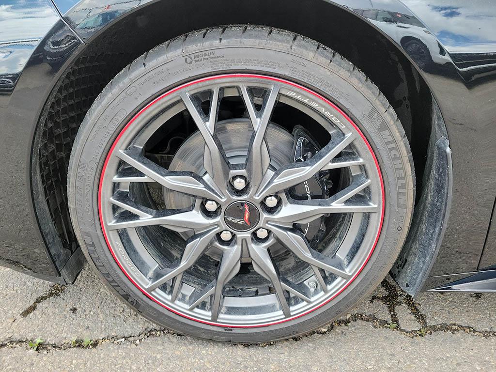 2025 Chevrolet Corvette 2dr Stingray Cpe w/2LT — photo 6