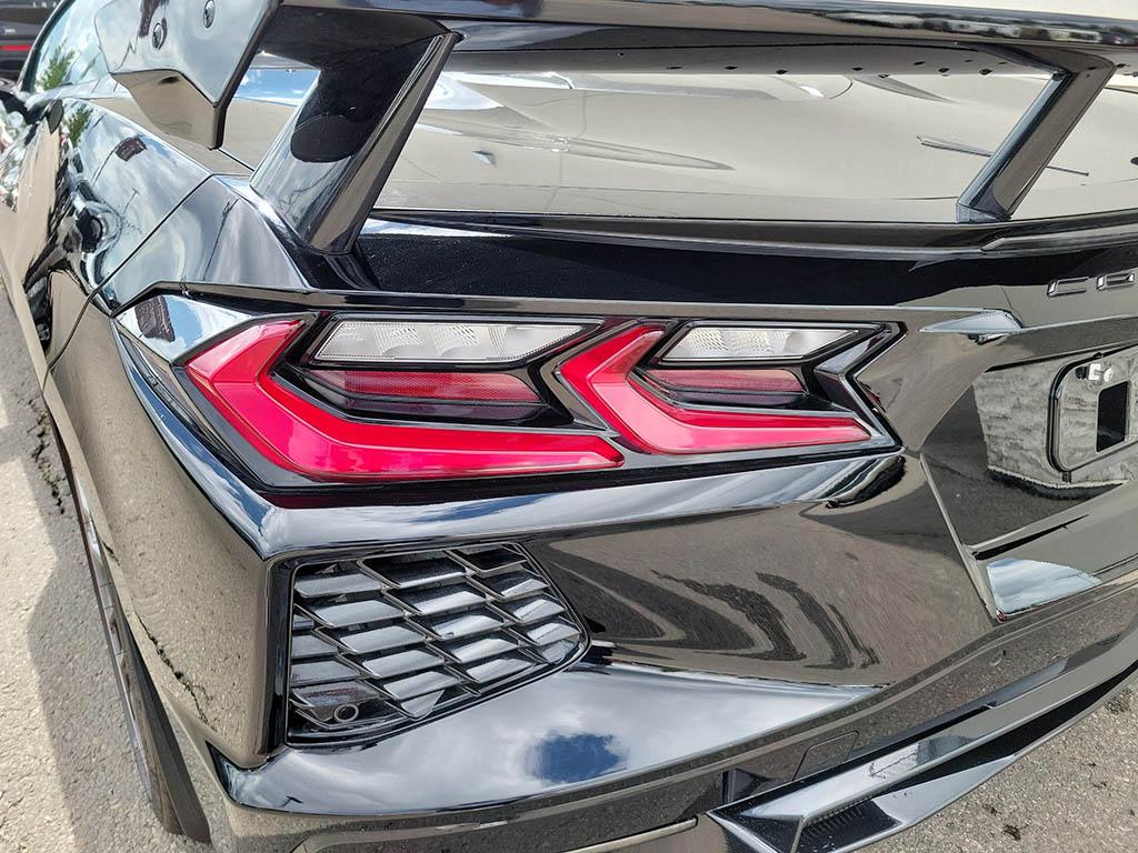 2025 Chevrolet Corvette 2dr Stingray Cpe w/2LT — photo 10